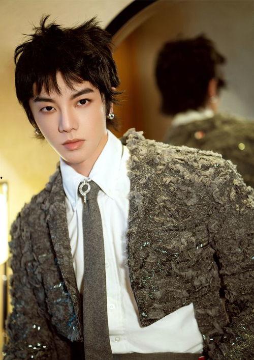 吃瓜博主娱乐圈,吃瓜博主带你揭秘幕后真相